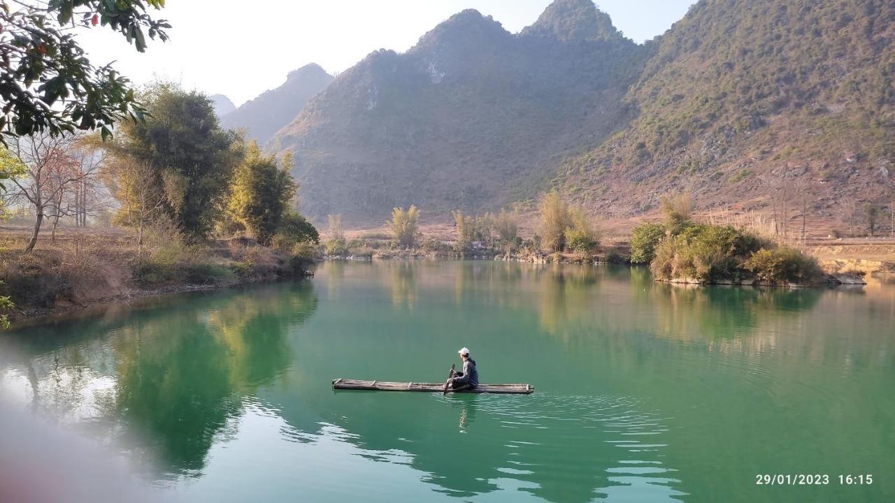 Riverside * Cao Bang