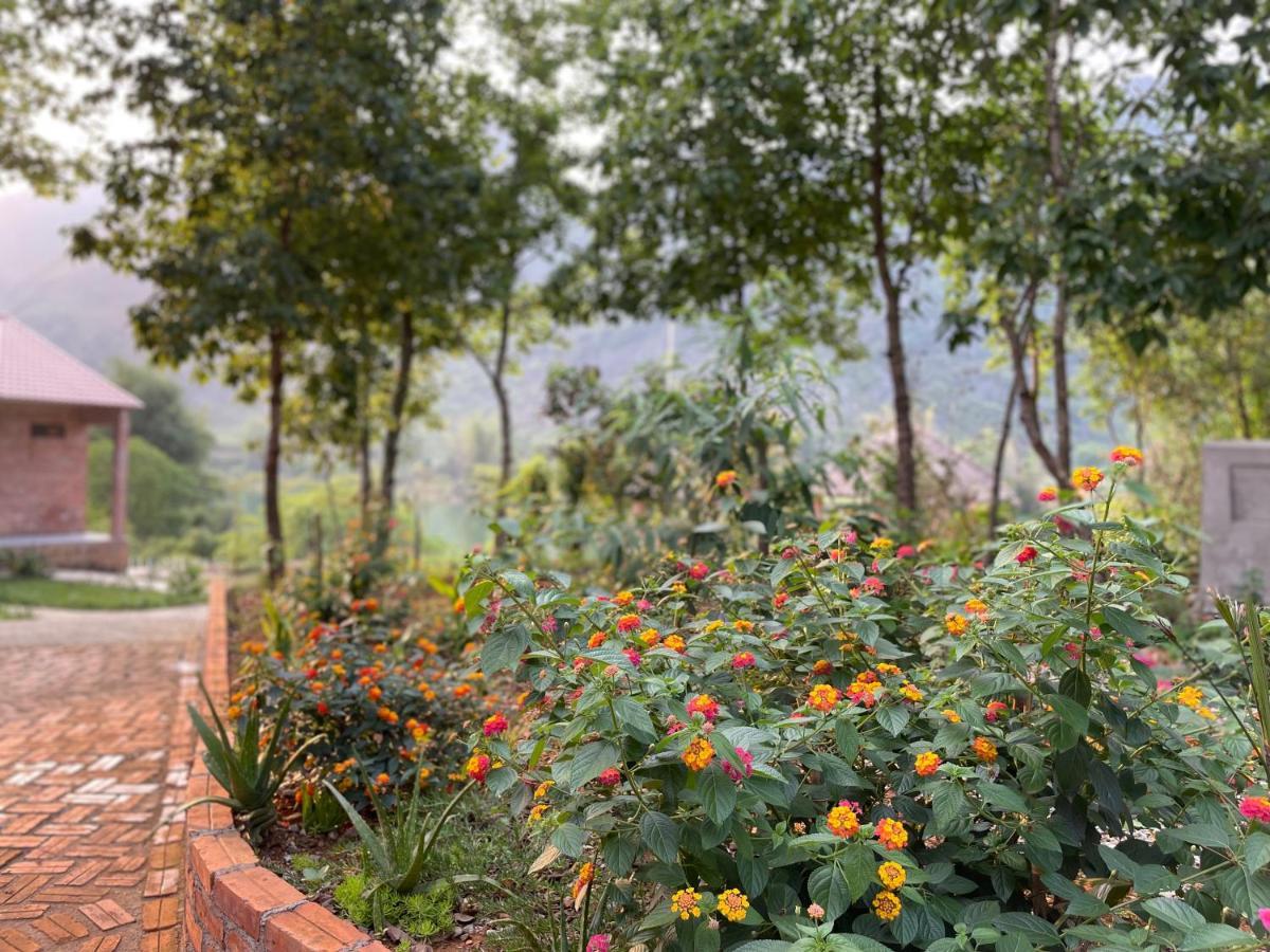 Riverside * Cao Bang